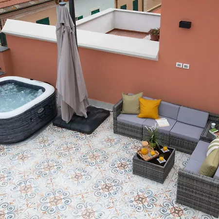 Attico Belvedere - Terrazza Vista Mare Con Barbecue E Jacuzzi Privata Ceriale Exterior photo
