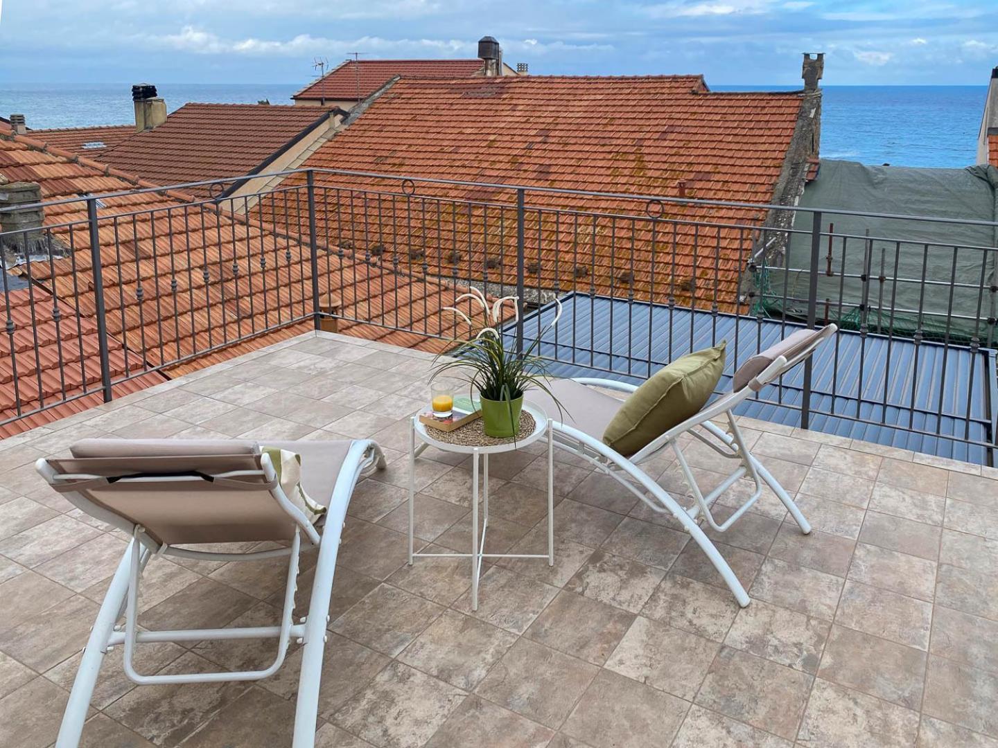 Attico Belvedere - Terrazza Vista Mare Con Barbecue E Jacuzzi Privata Apartment Ceriale
