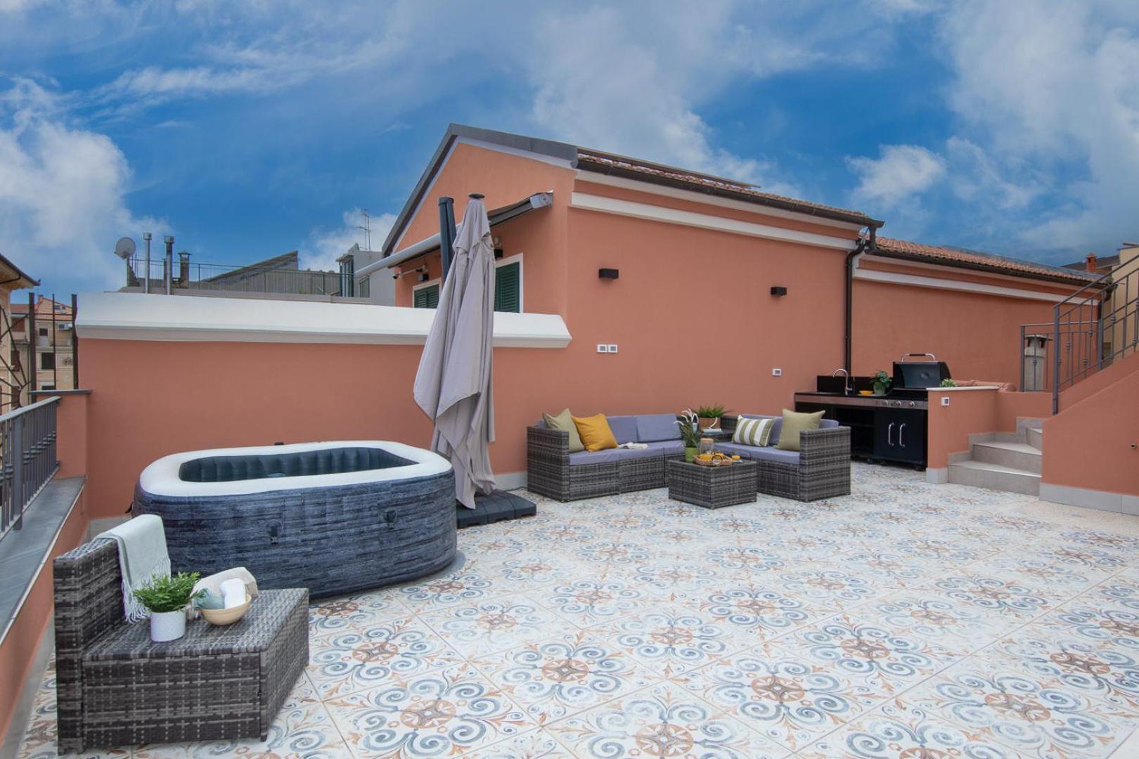 Attico Belvedere - Terrazza Vista Mare Con Barbecue E Jacuzzi Privata * Ceriale